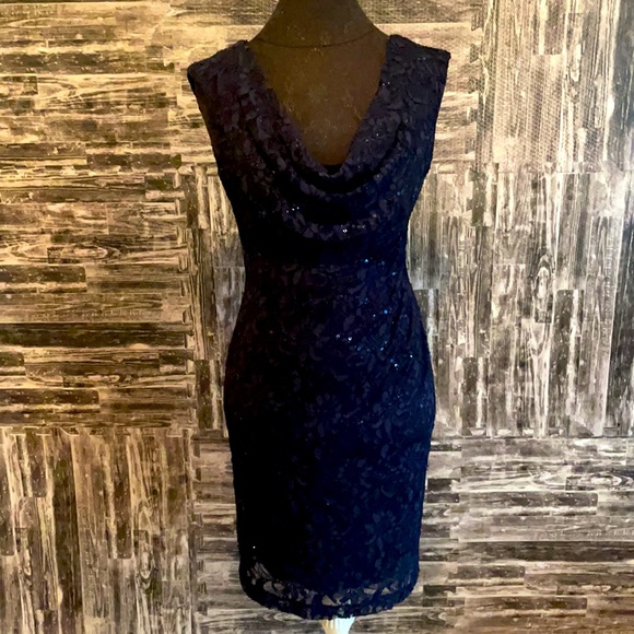 Lauren Ralph Lauren Dresses & Skirts - Lauren Ralph Lauren Dress Navy lace sequin Size 4